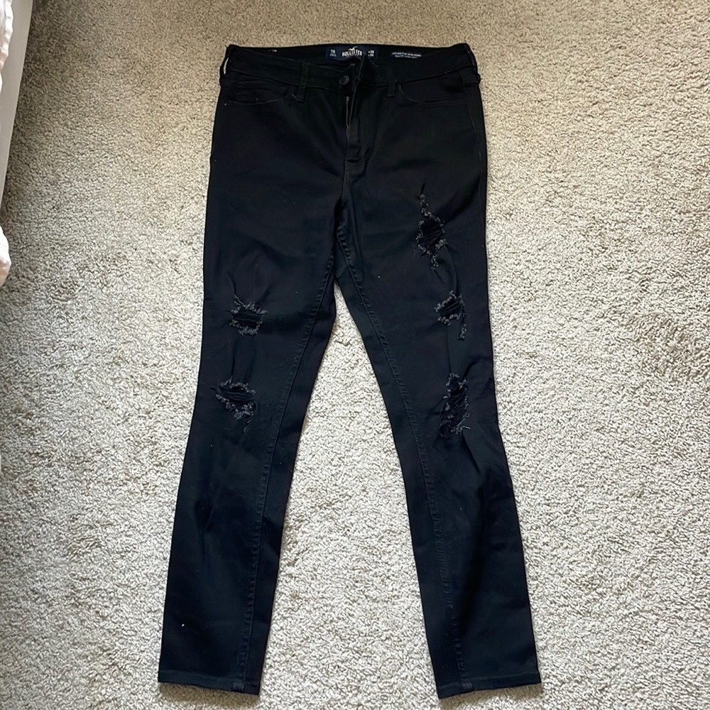 Hollister black distressed high-rise crop super skinny jeans size 7R